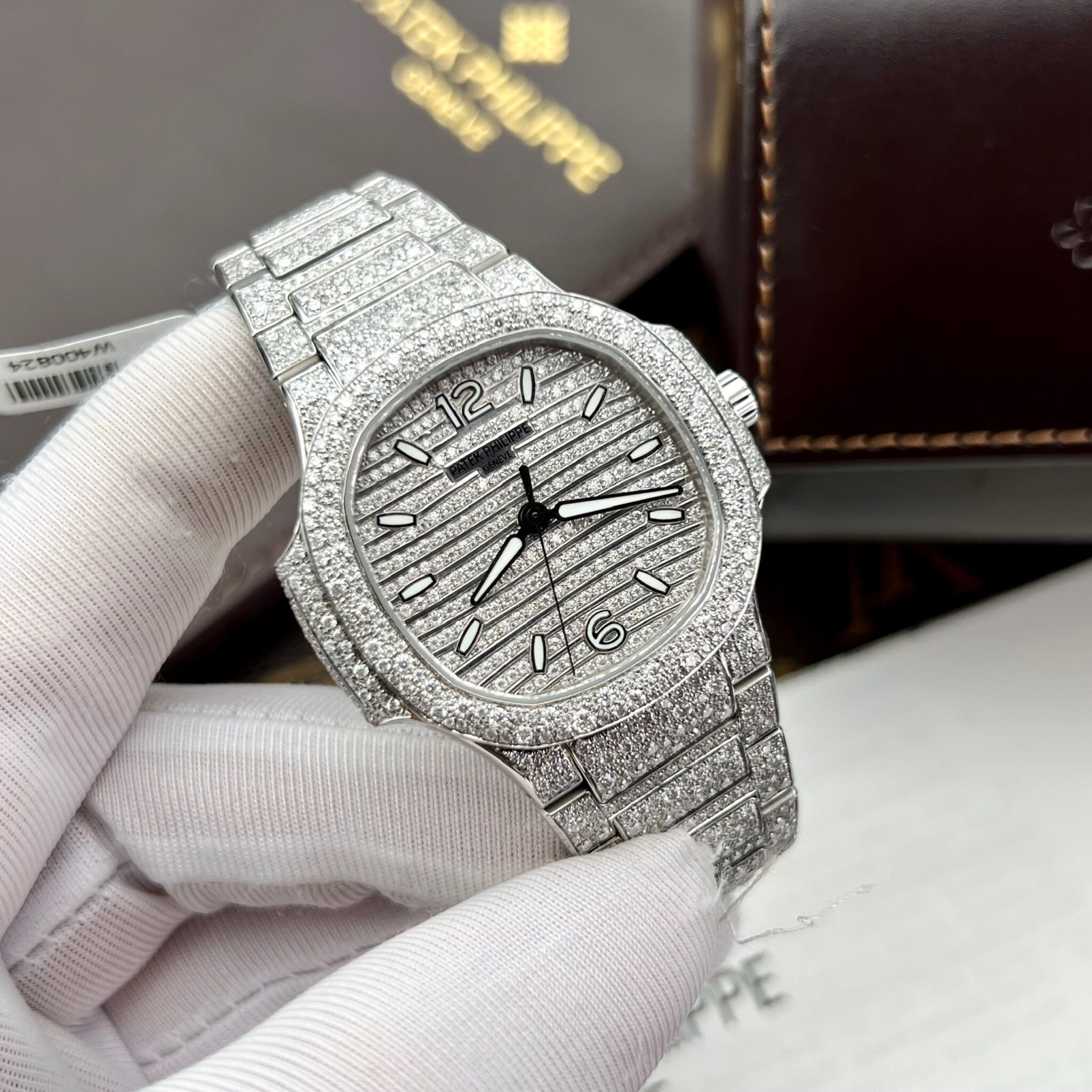 Patek Philippe Nautilus 7118 Full Moissanite