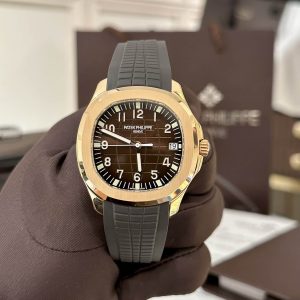 Patek Philippe Aquanaut 5167R-001 Rose Gold