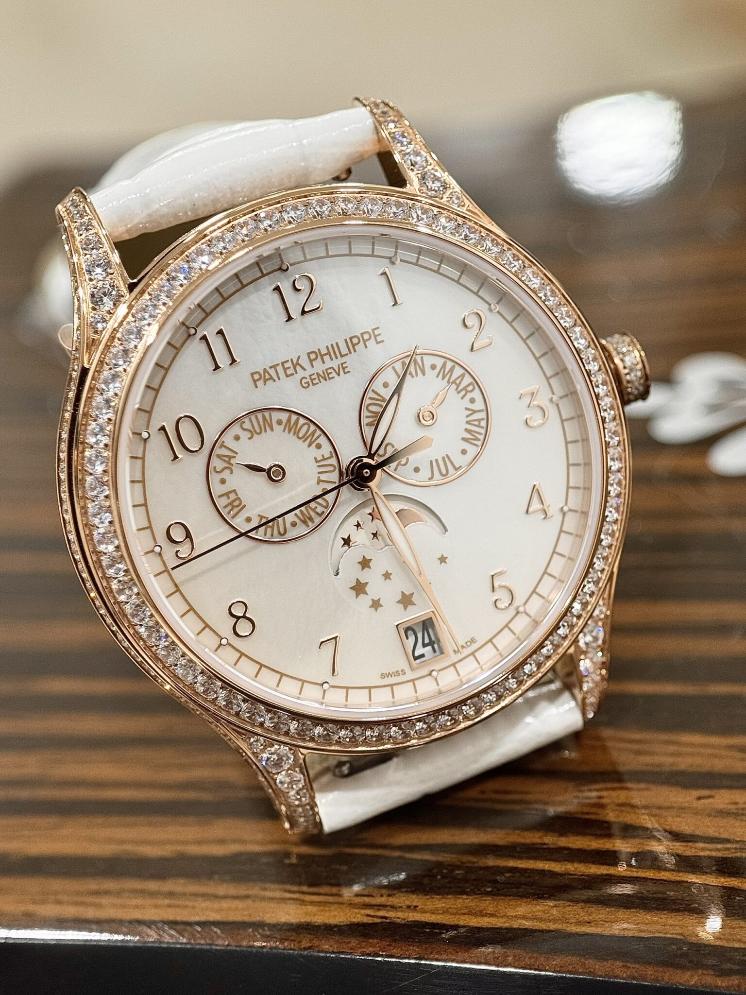 Patek Philippe Complications 4948R-001